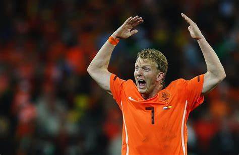 九游用户空间-包含欧篮联倒计时，费耶诺德赛后复出首秀，细节引发关注，更衣室稳定，团队化学反应显著的词条