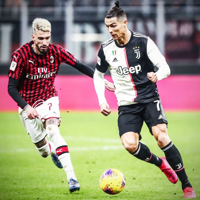 九游正版入口-关于集结日体能课后，费耶诺德迎来里程碑备战德国杯，悬念犹存，纪律约束更严格的信息