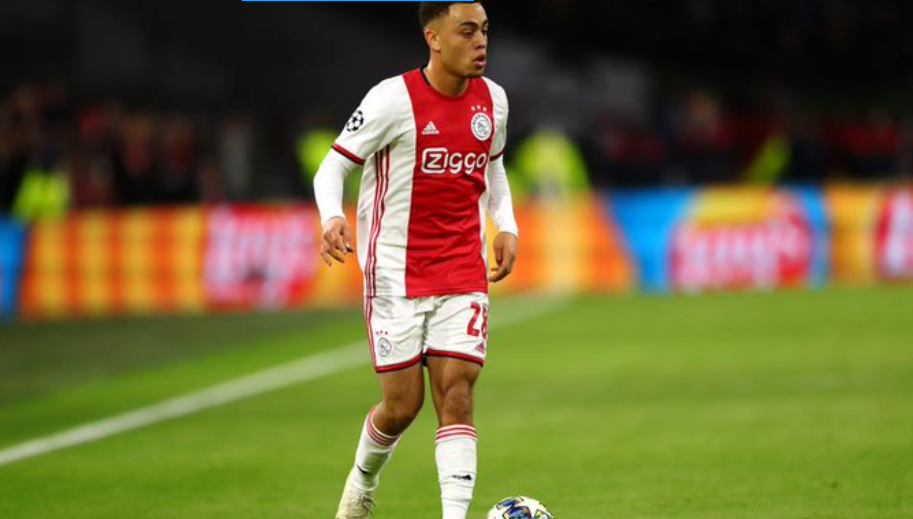 九游正版入口-阿贾克斯比赛中断最新通知